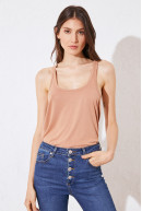 MUSCULOSA C/R WAYNE