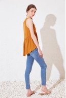 MUSCULOSA C/R MAGNOLIA