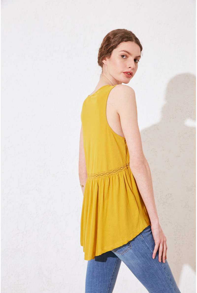 MUSCULOSA C/R MAGNOLIA