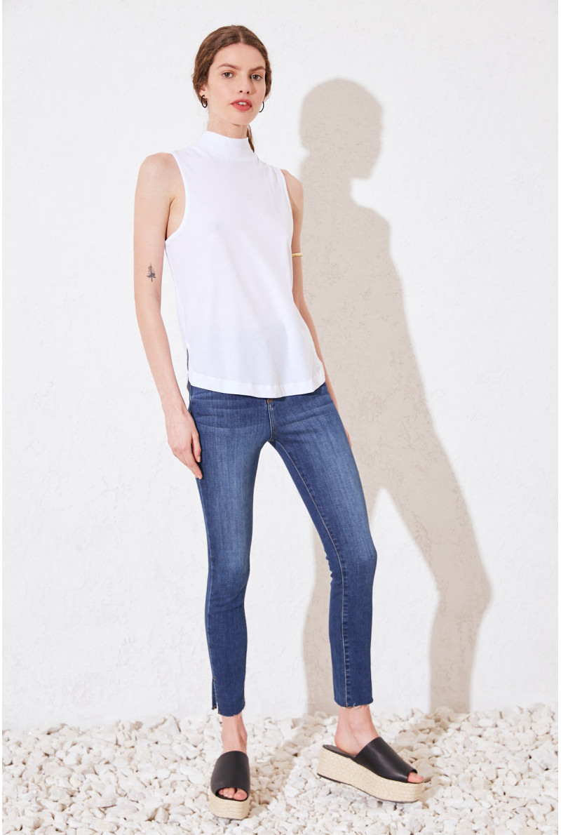 AMERICANA POLERA GABLE