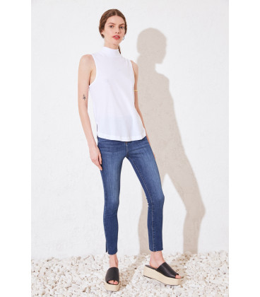 AMERICANA POLERA GABLE