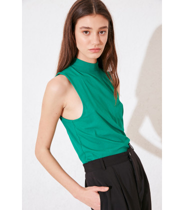 AMERICANA POLERA GABLE