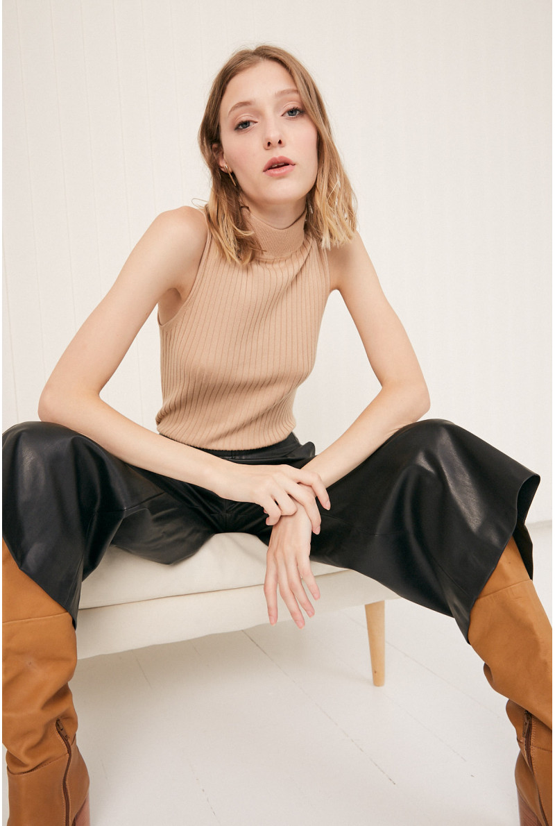 AMERICANA POLERA JAMES