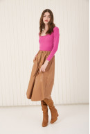 REMERA C/CUADRADO M/L MOORE