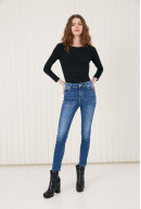 REMERA C/R 3/4 GRACE