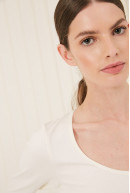 REMERA C/CUADRADO M/L MOORE