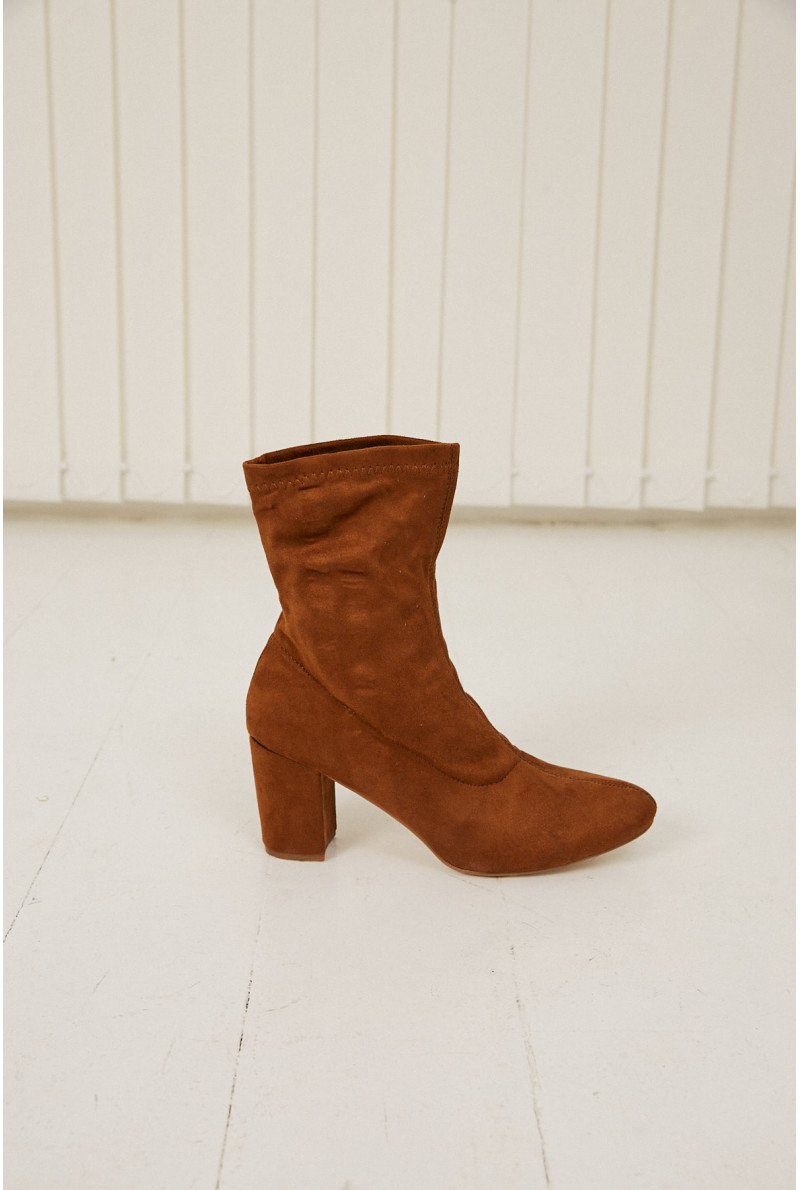 BOTA TOKIO