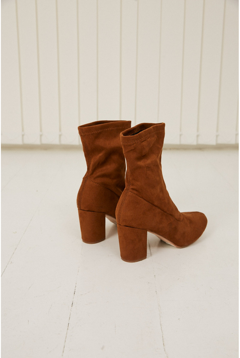 BOTA TOKIO