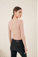 REMERA C/CUADRADO 3/4 LAURYN