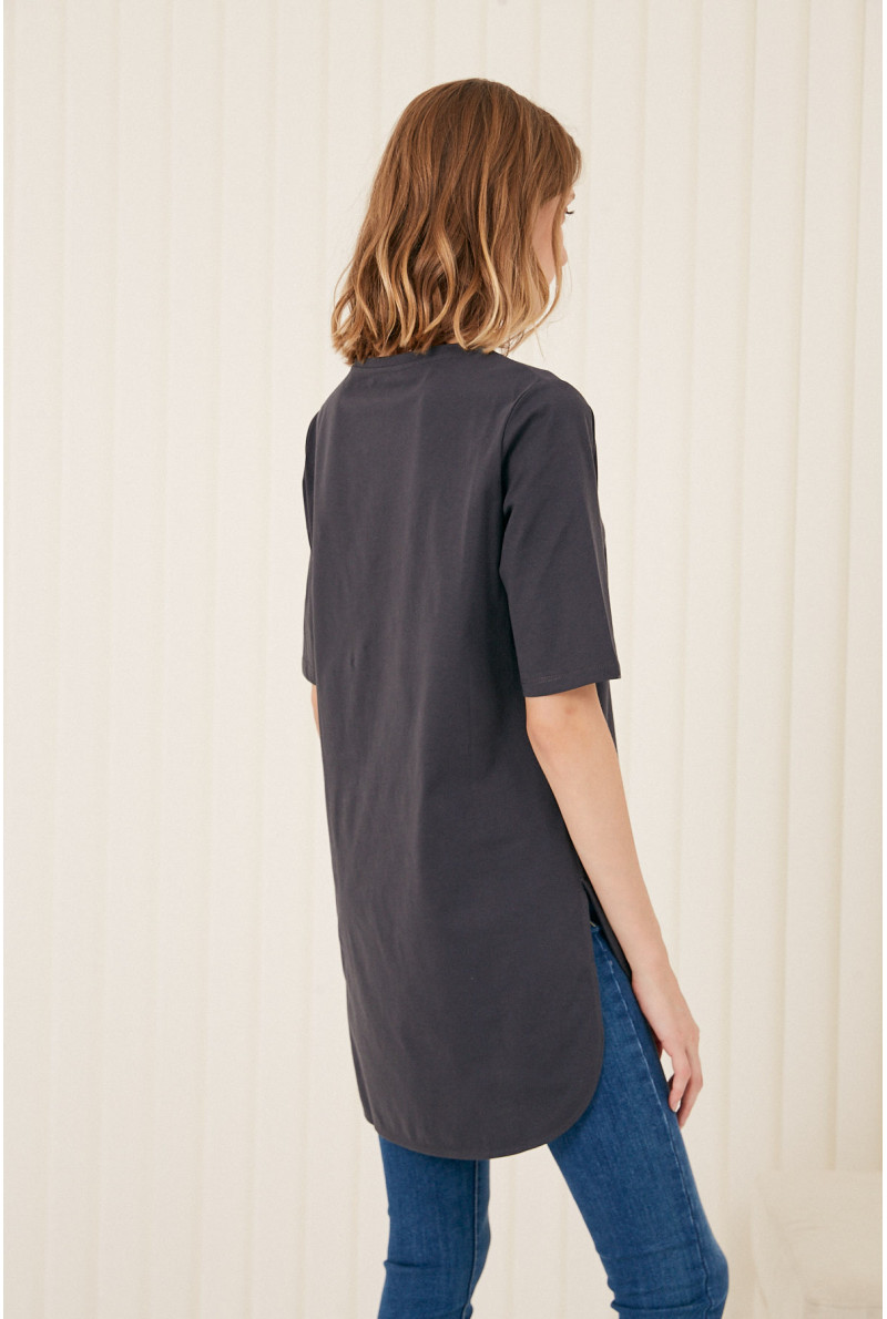 REMERA C/R M/CODO ELLA