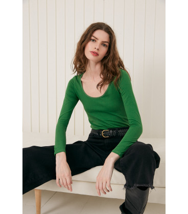 REMERA C/CUADRADO M/L MOORE