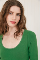 REMERA C/CUADRADO M/L MOORE