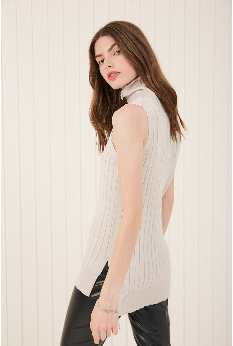 AMERICANA POLERA COLLINS