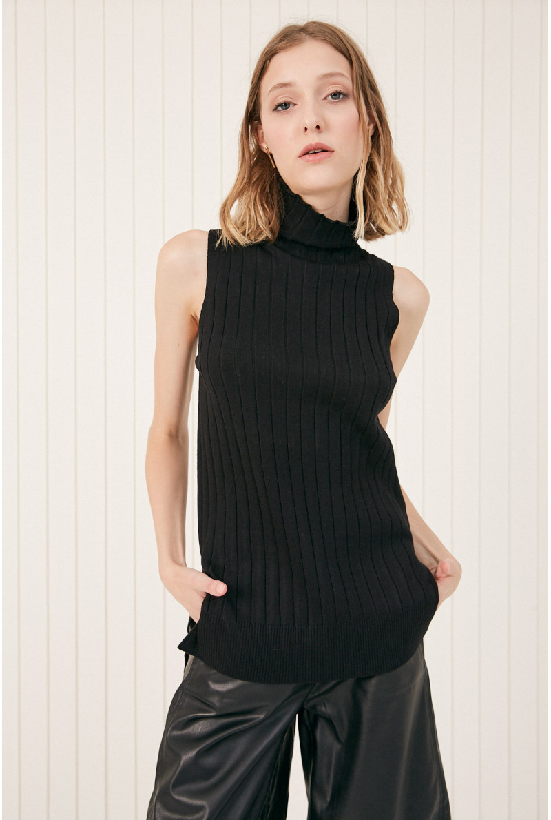 AMERICANA POLERA COLLINS