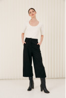 REMERA C/CUADR M/CODO MOORE