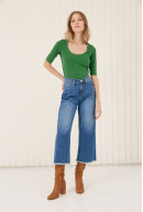 REMERA C/CUADR M/CODO MOORE